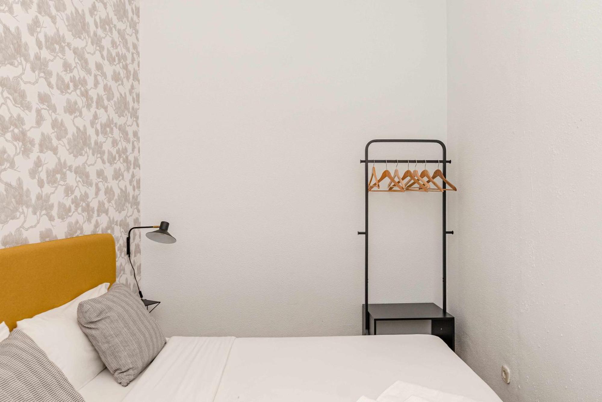 Sol Y Tirso Rooms Madrid Exterior photo